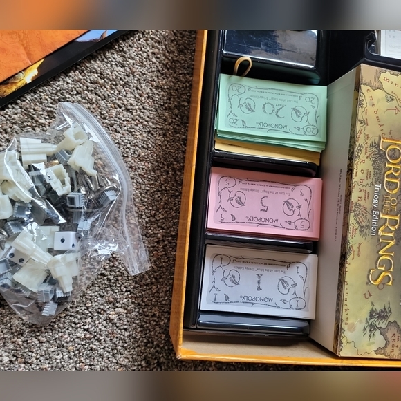 GUC, MONOPOLY THE LORD OF TGE RUNGS TRILOGY EDITION - Picture 6 of 8